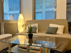 Spacious Apartment in City Centre - WIFI, Coffee